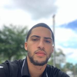 Meet your Posher, Erick